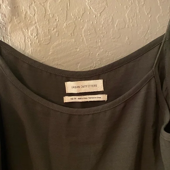 Urban Outfitters Romper - Picture 3 of 5